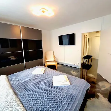 Luxus Im Himmel. 3zimmer, Parkplatz, 22 Stock アパート ミュルハイム・アン・デア・ルール