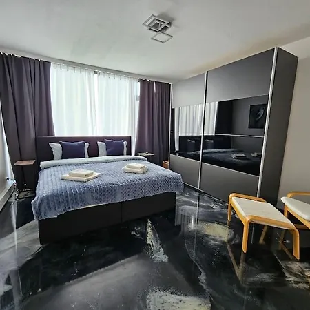 Luxus Im Himmel. 3zimmer, Parkplatz, 22 Stock ミュルハイム・アン・デア・ルール