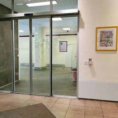 アパート Luxus Im Himmel. 3zimmer, Parkplatz, 22 Stock