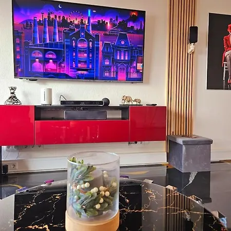 Luxus Im Himmel. 3zimmer, Parkplatz, 22 Stock アパート ミュルハイム・アン・デア・ルール