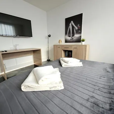 Luxus Im Himmel. 3zimmer, Parkplatz, 22 Stock アパート