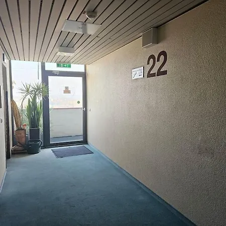 Luxus Im Himmel. 3zimmer, Parkplatz, 22 Stock * ミュルハイム・アン・デア・ルール