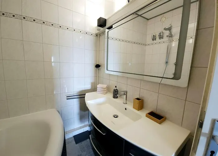 Luxus Im Himmel. 3zimmer, Parkplatz, 22 Stock Lejlighed