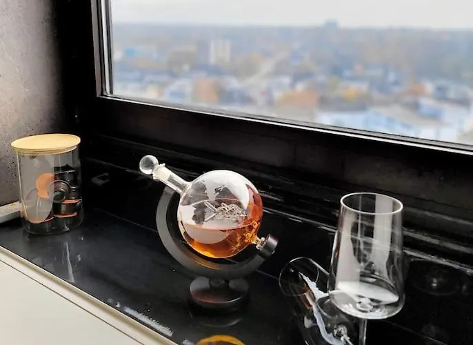 Luxus Im Himmel. 3zimmer, Parkplatz, 22 Stock *