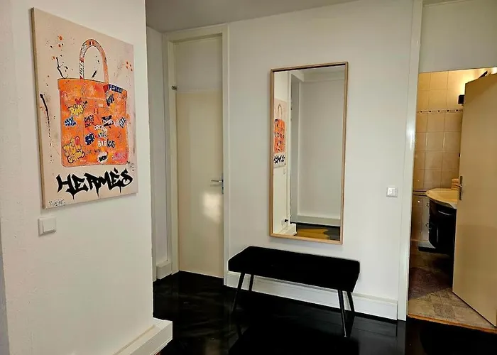 Lejlighed Luxus Im Himmel. 3zimmer, Parkplatz, 22 Stock